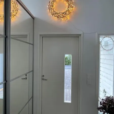 Moderni Talo, 4 Mh, Sauna, Piha *